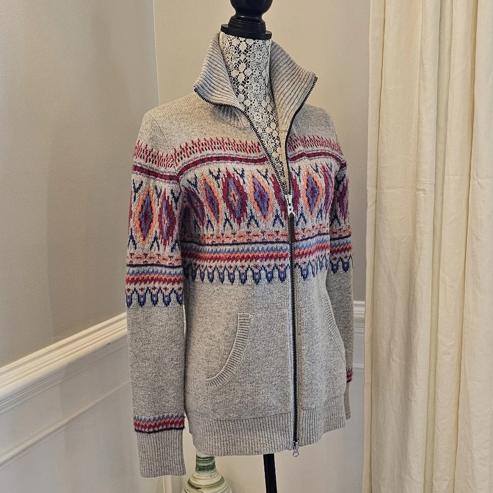 Bogner Snow/Ski Sweater - Picture 9 of 9